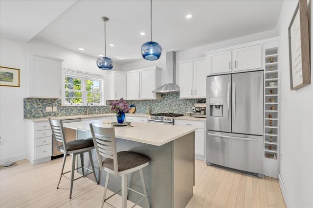13 Academy Hill Lane, South Dennis, MA 02660