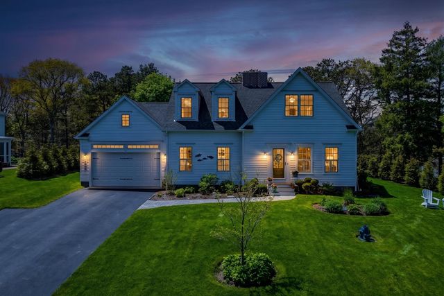13 Academy Hill Lane, South Dennis, MA 02660