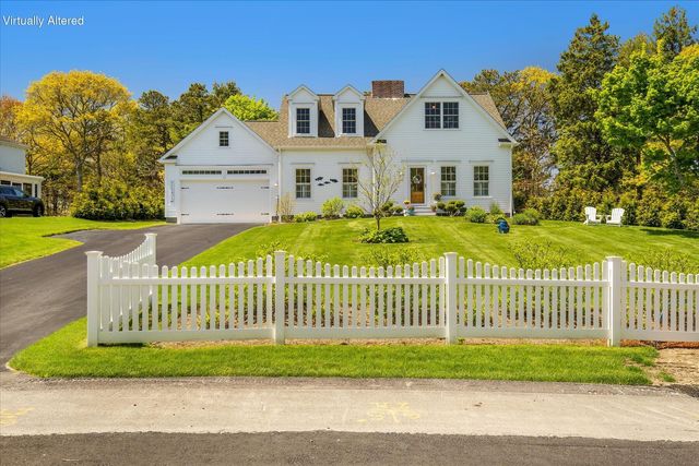 13 Academy Hill Lane, South Dennis, MA 02660