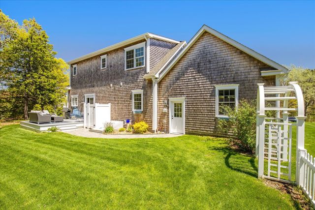 13 Academy Hill Lane, South Dennis, MA 02660