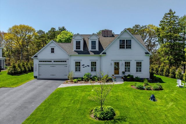 13 Academy Hill Lane, South Dennis, MA 02660