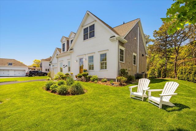 13 Academy Hill Lane, South Dennis, MA 02660