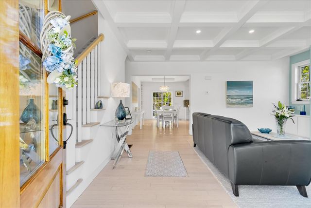 13 Academy Hill Lane, South Dennis, MA 02660