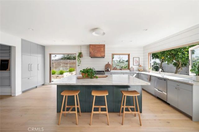 170 Surf Street, Pismo Beach, CA 93449