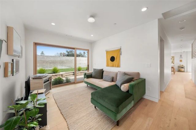 170 Surf Street, Pismo Beach, CA 93449