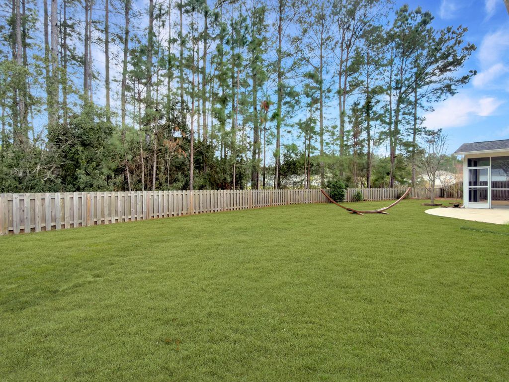 Image 21 of property listing at 113 Swiftwater Way, Summerville, SC 29486