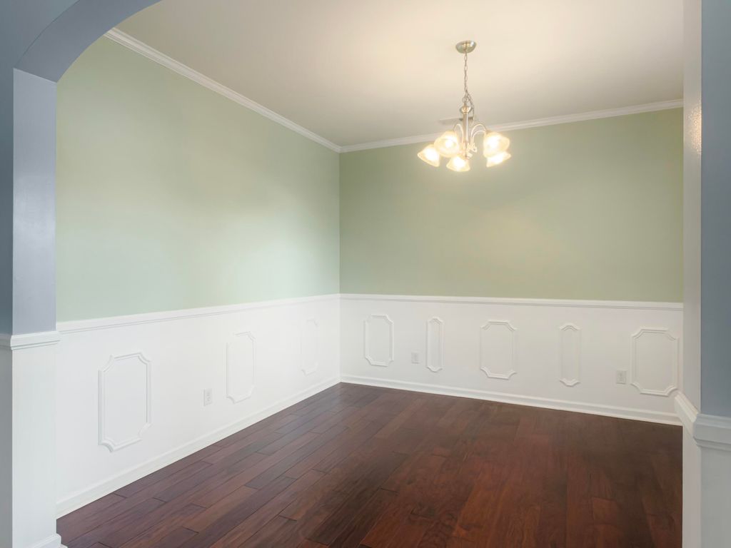 Image 9 of property listing at 113 Swiftwater Way, Summerville, SC 29486