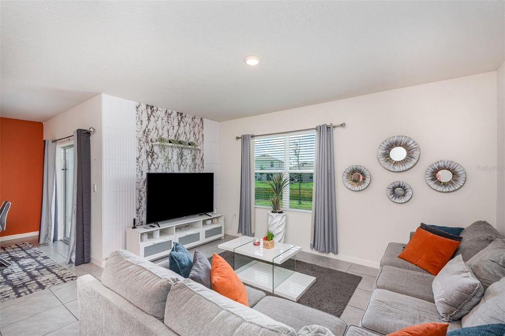 Image 3 of property listing at 1031 AUGUST SKY DRIVE, Deltona, FL 32738