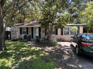 4414 W LAWN AVENUE, Tampa, FL 33611