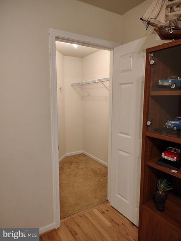 2424 GOLUPSKI RD, Baltimore, MD 21221