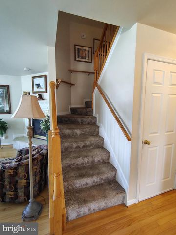 2424 GOLUPSKI RD, Baltimore, MD 21221