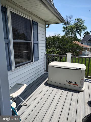 2424 GOLUPSKI RD, Baltimore, MD 21221