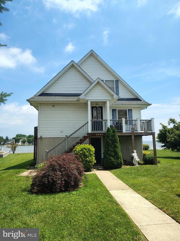 2424 GOLUPSKI RD, Baltimore, MD 21221