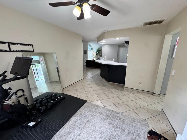 1541 Camphor Way, Lodi, CA 95242