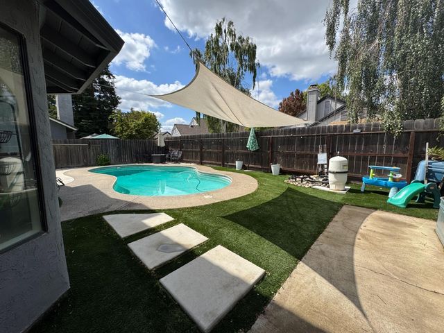 1541 Camphor Way, Lodi, CA 95242