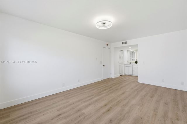 800 SW 125th Way 312O, Pembroke Pines, FL 33027