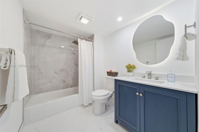 800 SW 125th Way 312O, Pembroke Pines, FL 33027