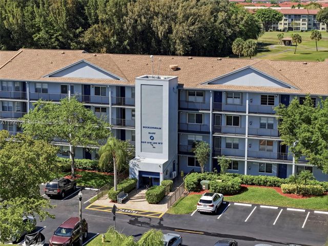 800 SW 125th Way 312O, Pembroke Pines, FL 33027