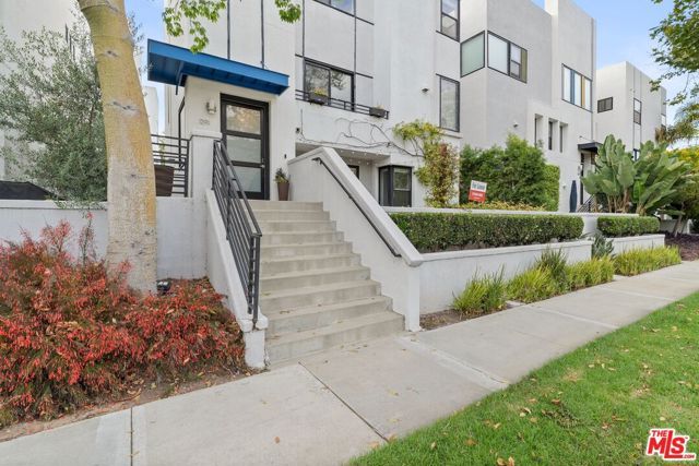 12911 Bluff Creek Drive, Los Angeles, CA 90094
