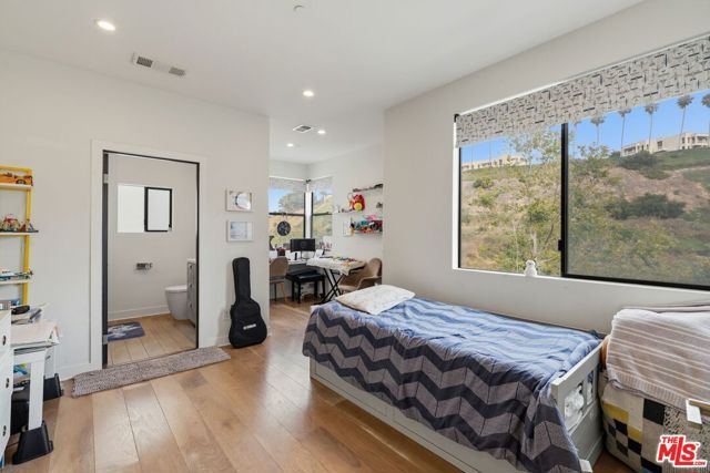 12911 Bluff Creek Drive, Los Angeles, CA 90094