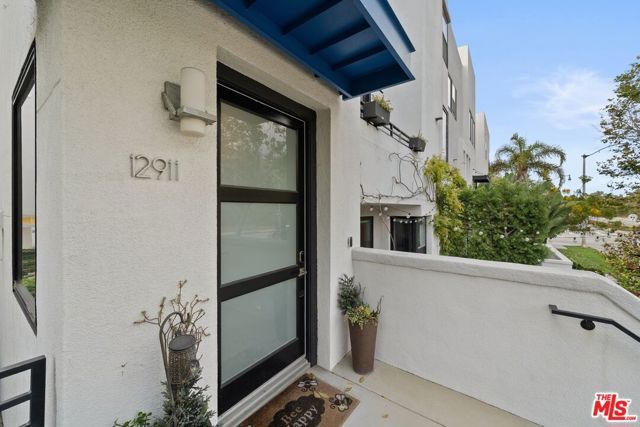 12911 Bluff Creek Drive, Los Angeles, CA 90094
