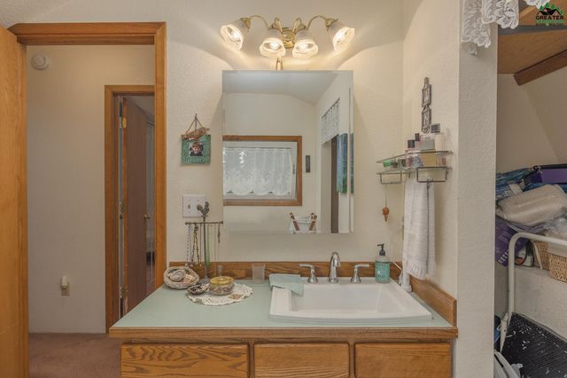 1825 WOODBINE DRIVE, Fairbanks, AK 99709