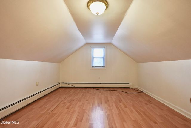 2527 Barton Avenue, Rotterdam, NY 12306