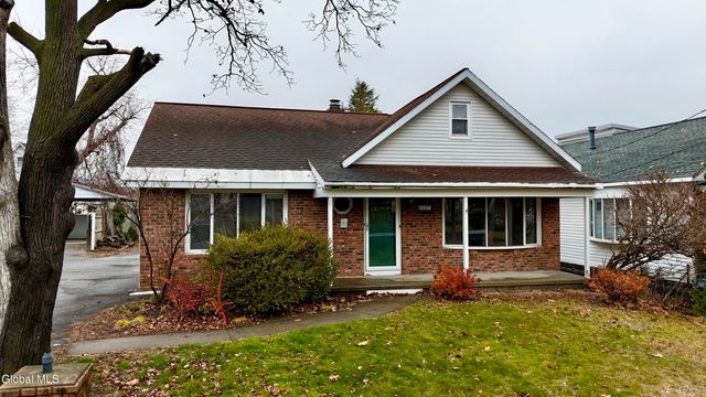 2527 Barton Avenue, Rotterdam, NY 12306