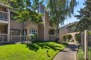 692 Dorothy Way #23, Auburn, CA 95603
