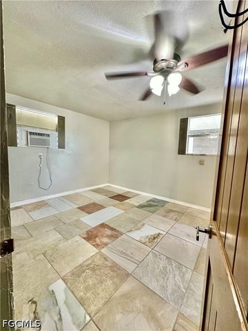 907 Laredo AVE, Lehigh Acres, FL 33936