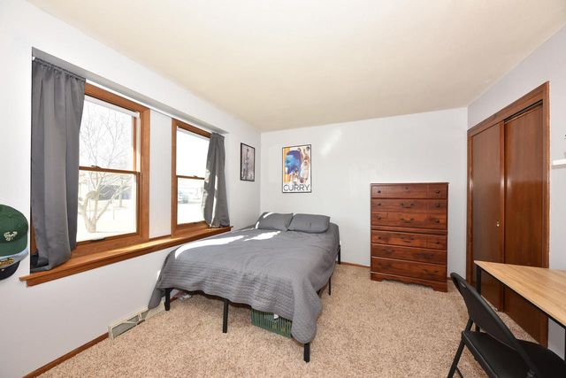 1336 Sumac COURT, Port Washington, WI 53074