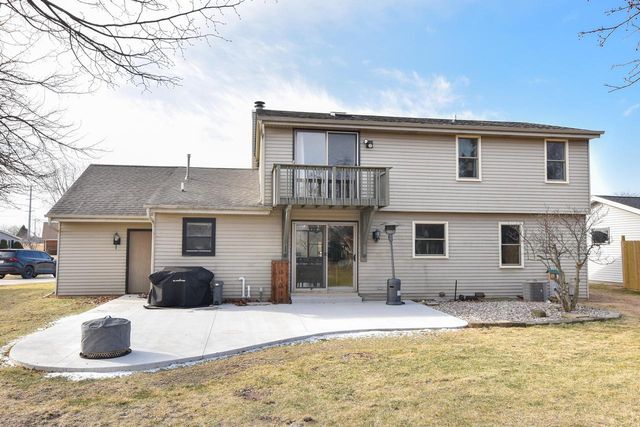 1336 Sumac COURT, Port Washington, WI 53074