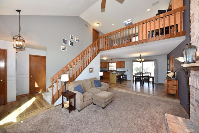 1336 Sumac COURT, Port Washington, WI 53074