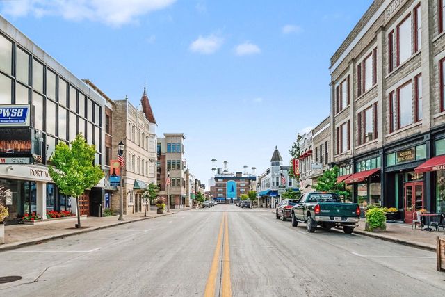 1336 Sumac COURT, Port Washington, WI 53074