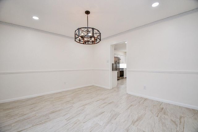 14406 Burgoyne Road, Houston, TX 77077