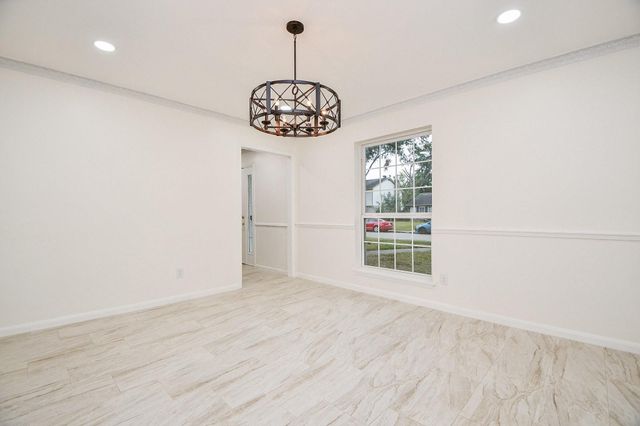 14406 Burgoyne Road, Houston, TX 77077