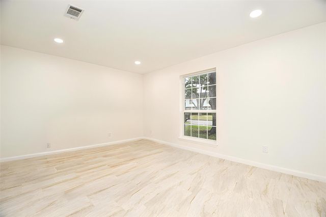 14406 Burgoyne Road, Houston, TX 77077