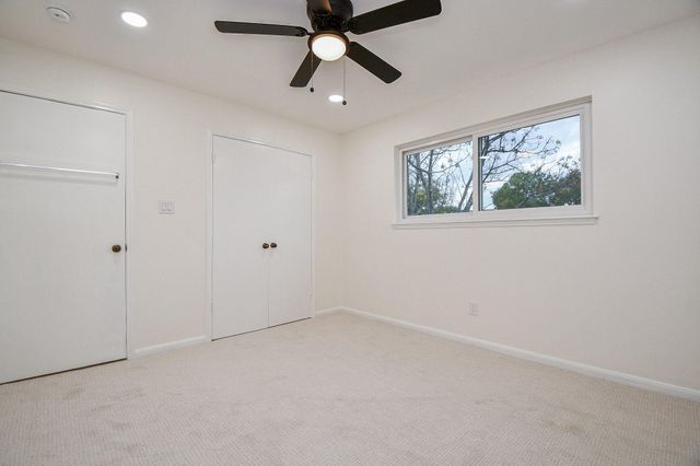 14406 Burgoyne Road, Houston, TX 77077