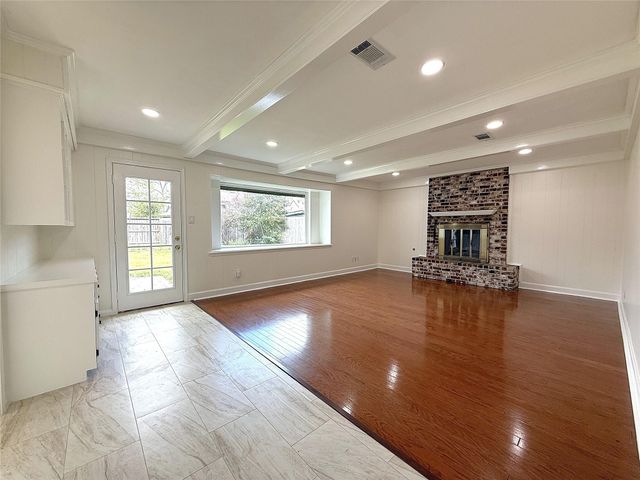 14406 Burgoyne Road, Houston, TX 77077