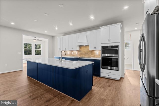 9010 DOVES LN, Manassas, VA 20112