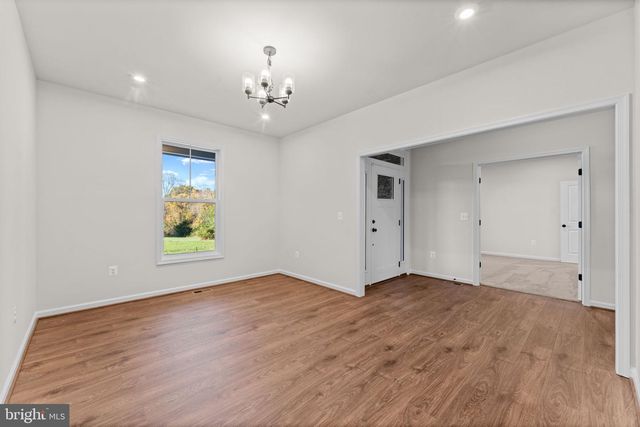 9010 DOVES LN, Manassas, VA 20112