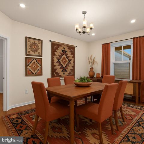 9010 DOVES LN, Manassas, VA 20112