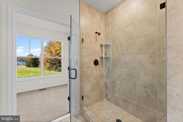 9010 DOVES LN, Manassas, VA 20112