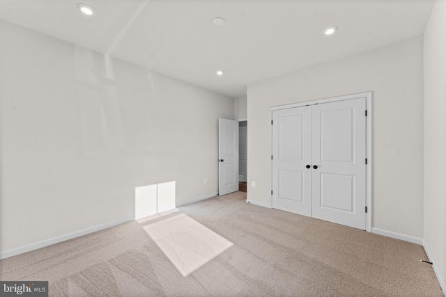 9010 DOVES LN, Manassas, VA 20112