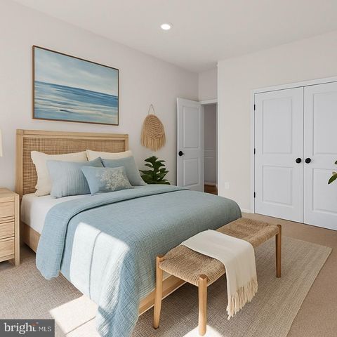 9010 DOVES LN, Manassas, VA 20112