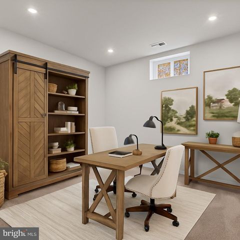 9010 DOVES LN, Manassas, VA 20112