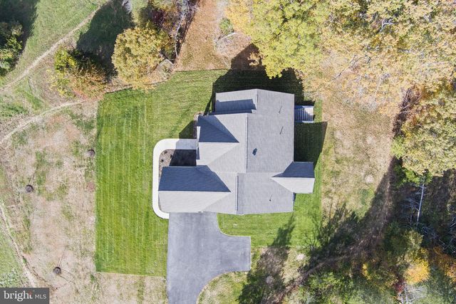 9010 DOVES LN, Manassas, VA 20112