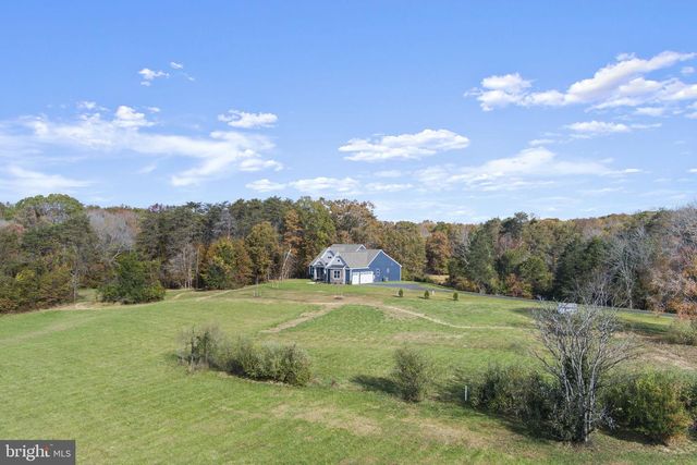 9010 DOVES LN, Manassas, VA 20112