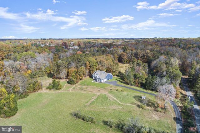 9010 DOVES LN, Manassas, VA 20112