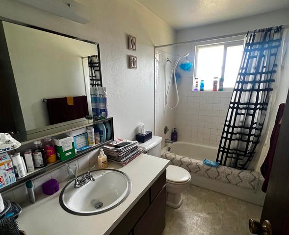 16108 E Broadway Ave, Spokane Valley, WA 99037